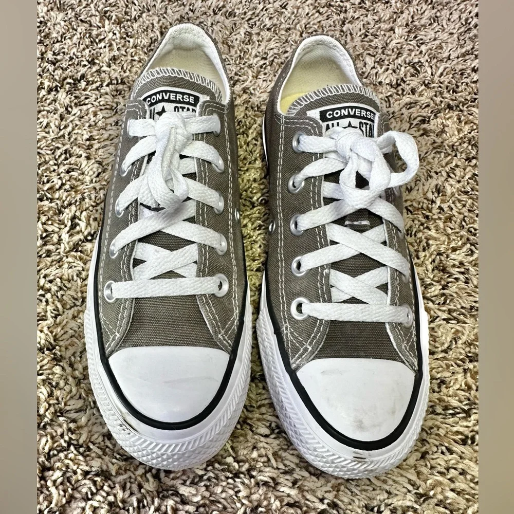 Converse‎ All Star Gray Low Top Shoes Sneakers Women's Size 5